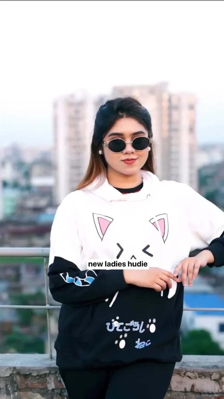 HD10 -Premium Pikachu Hoodie for Girls - Black Colors (2)