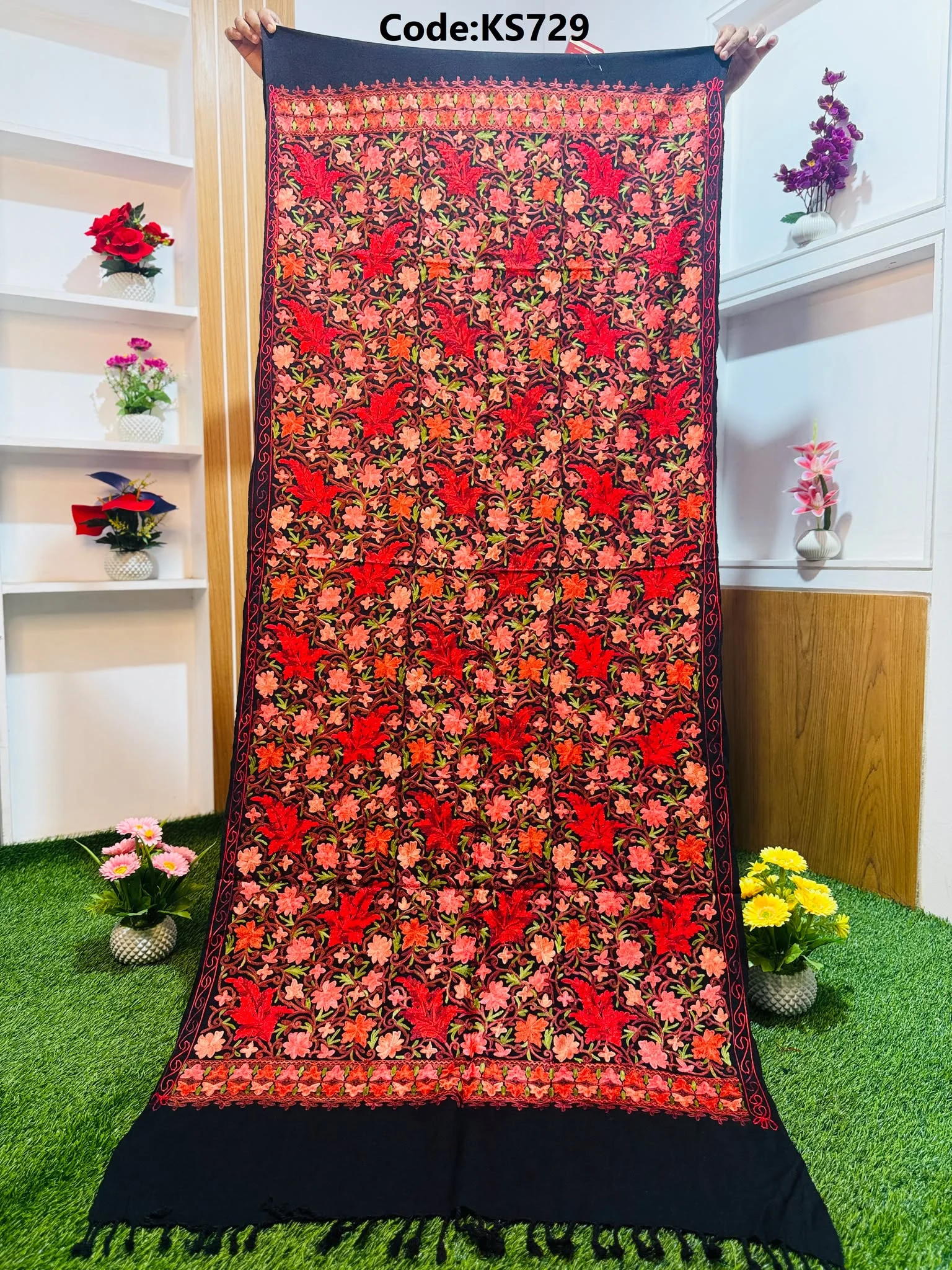 KS729 Beautiful Kashmiri Shawl - Ks729 - Image 1